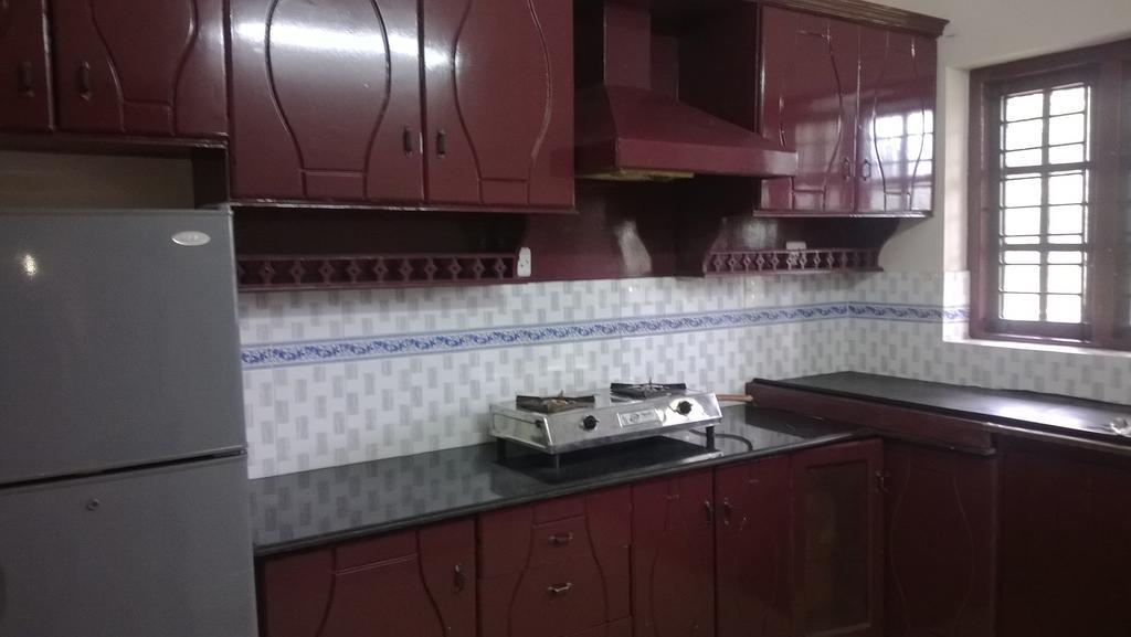 Indeevaram Apartments コーバラム 部屋 写真